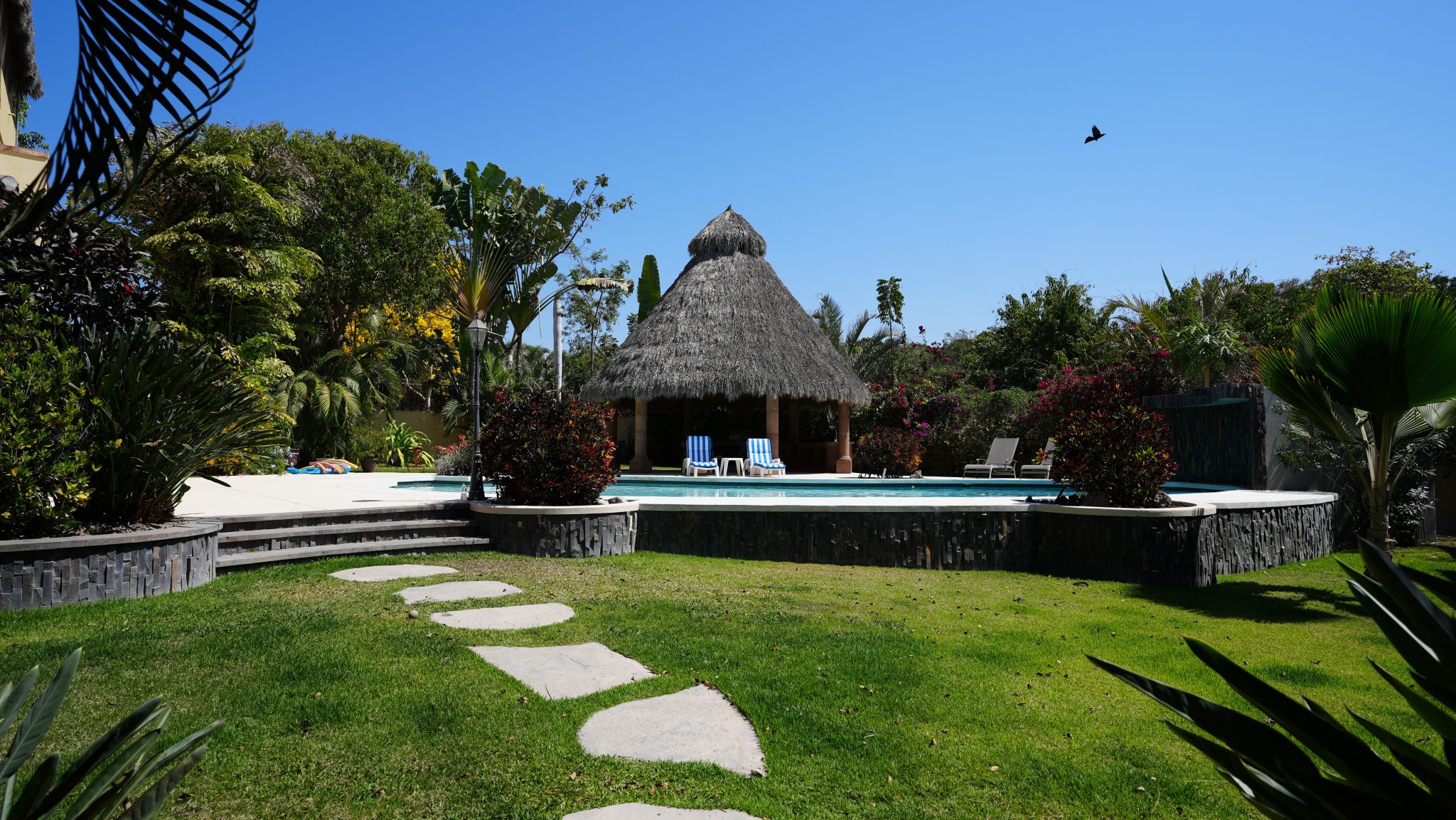Pool and Kitchen 17